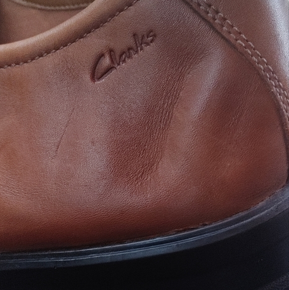 Clarks leather shoes size 15 - Picture 3 of 5